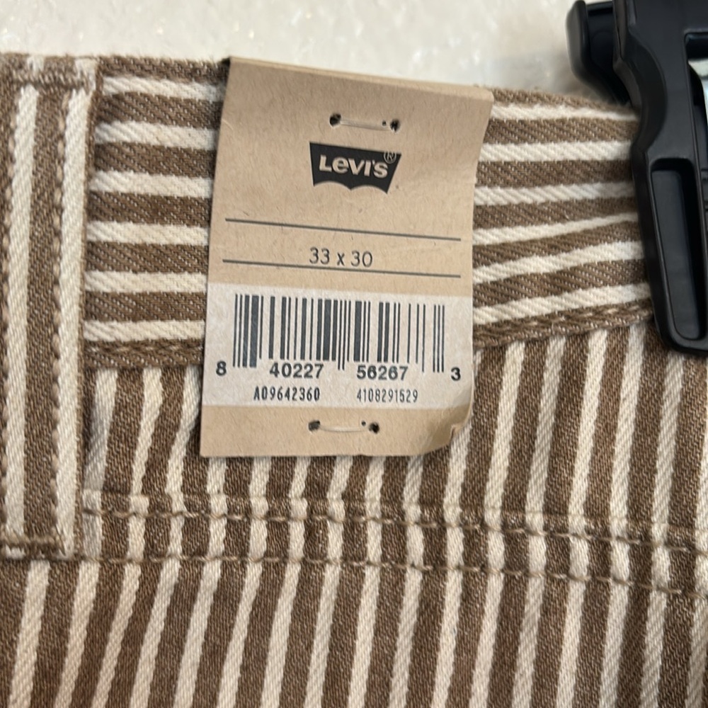 LEVI’S Low Pro Mid Rise Straight Leg Striped Jeans in brown/cream - Picture 3 of 9